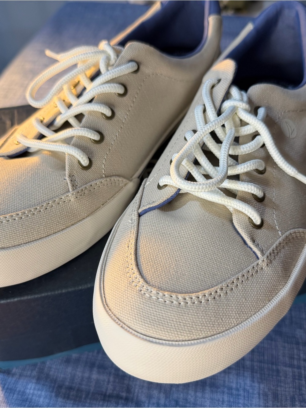 Sperry Harbor Tide Canvas Sneakers (Washable!) – Brand New In Box